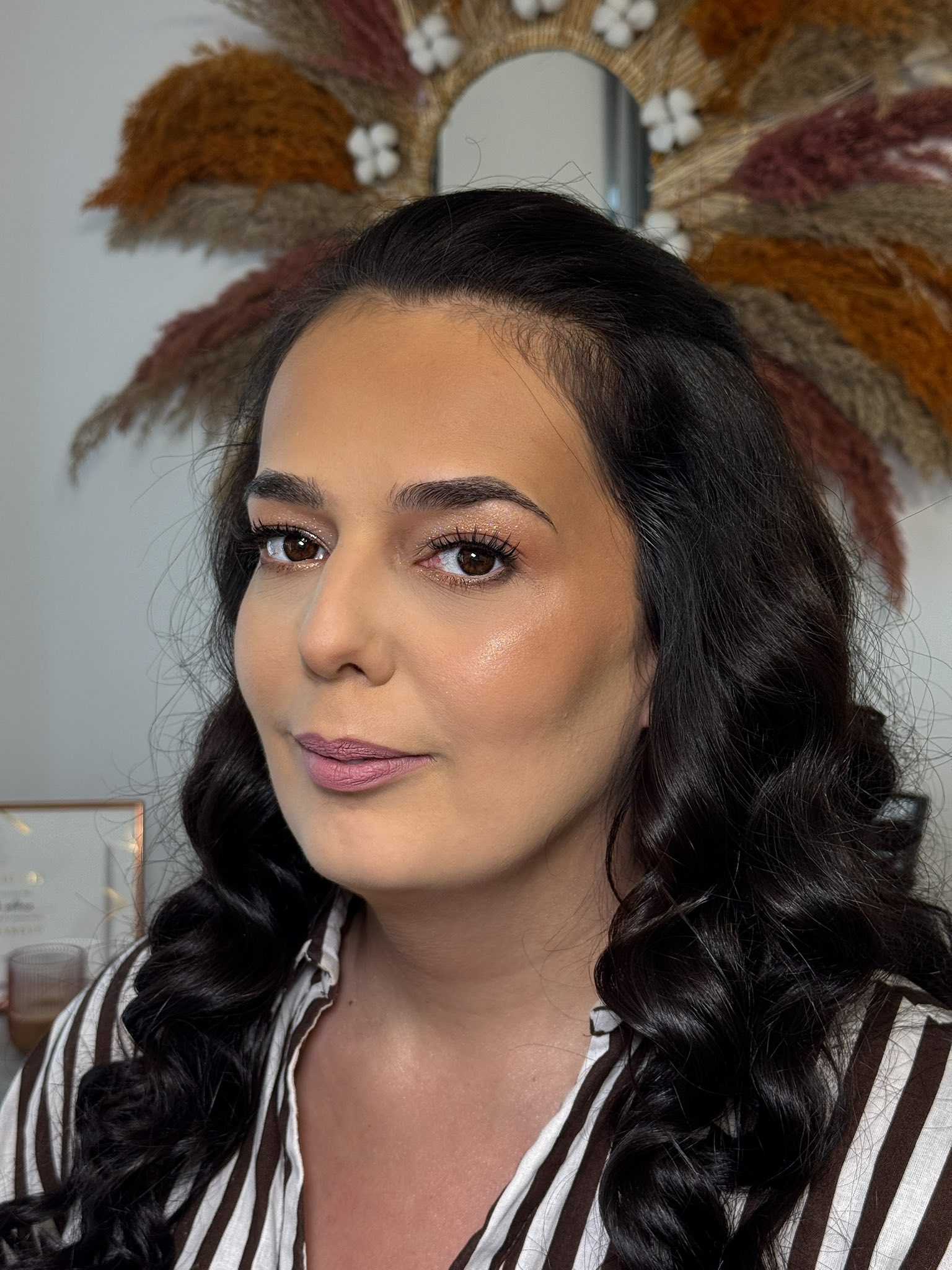 Skincare de bază înainte de machiaj – pașii esențiali pentru un ten pregătit